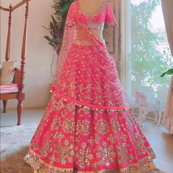 Indian lehanga - Picture 6 of 7